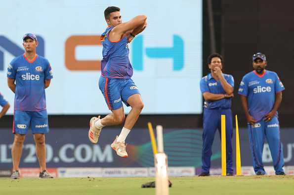 Arjun Tendulkar has been a part of the MI squad in recent seasons. Arjun Tendulkar has been a part of the MI squad in recent seasons.
