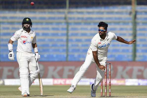 Ish Sodhi bagged his maiden Test five-wicket haul as Pakistan collapsed in the second session Ish Sodhi bagged his maiden Test five-wicket haul as Pakistan collapsed in the second session