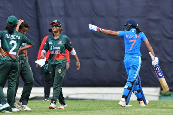 Harmanpreet Kaur was visibly disappointed with the umpire's decision to rule her out LBW. Harmanpreet Kaur was visibly disappointed with the umpire's decision to rule her out LBW.