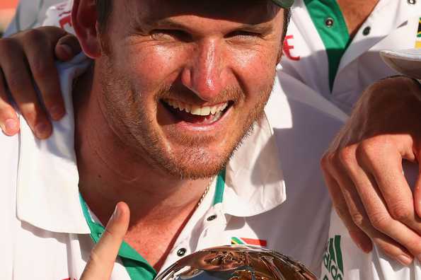SA defeated Australia by a whopping margin of 309 runs to take the series SA defeated Australia by a whopping margin of 309 runs to take the series