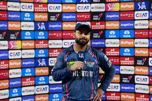 Rishabh Pant felt that the team chasing had a distinct advantage in Lucknow. Rishabh Pant felt that the team chasing had a distinct advantage in Lucknow.