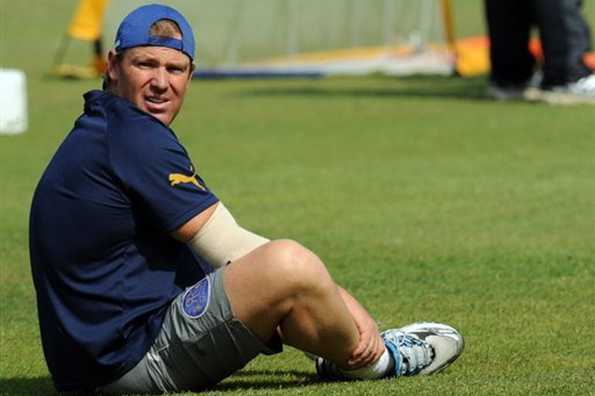Shane Warne has consistently displayed outstanding leadership qualities Shane Warne has consistently displayed outstanding leadership qualities