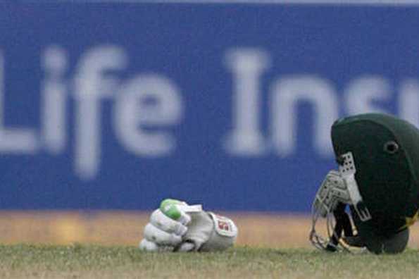 A helmet and gloves are seen on a ground in Kolkata in this December 2, 2007 file photo. The postponement of a lucrative Twenty20 Champions League in India has added to fears regional security concerns and the financial slowdown could strike into the heart of the global cricket hub. REUTERS/Adnan Abidi A helmet and gloves are seen on a ground in Kolkata in this December 2, 2007 file photo. The postponement of a lucrative Twenty20 Champions League in India has added to fears regional security concerns and the financial slowdown could strike into the heart of the global cricket hub. REUTERS/Adnan Abidi
