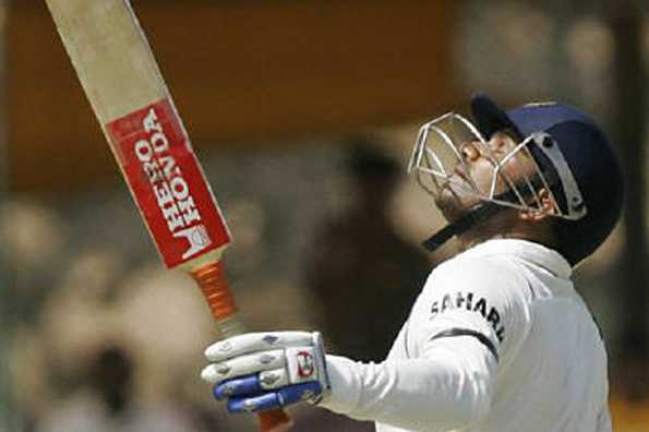 India's Virender Sehwag looks up after reaching 200 runs in his innings against Sri Lanka during their second test cricket match in Galle, August 1, 2008. REUTERS/Anuruddha Lokuhapuarachchi/Files India's Virender Sehwag looks up after reaching 200 runs in his innings against Sri Lanka during their second test cricket match in Galle, August 1, 2008. REUTERS/Anuruddha Lokuhapuarachchi/Files